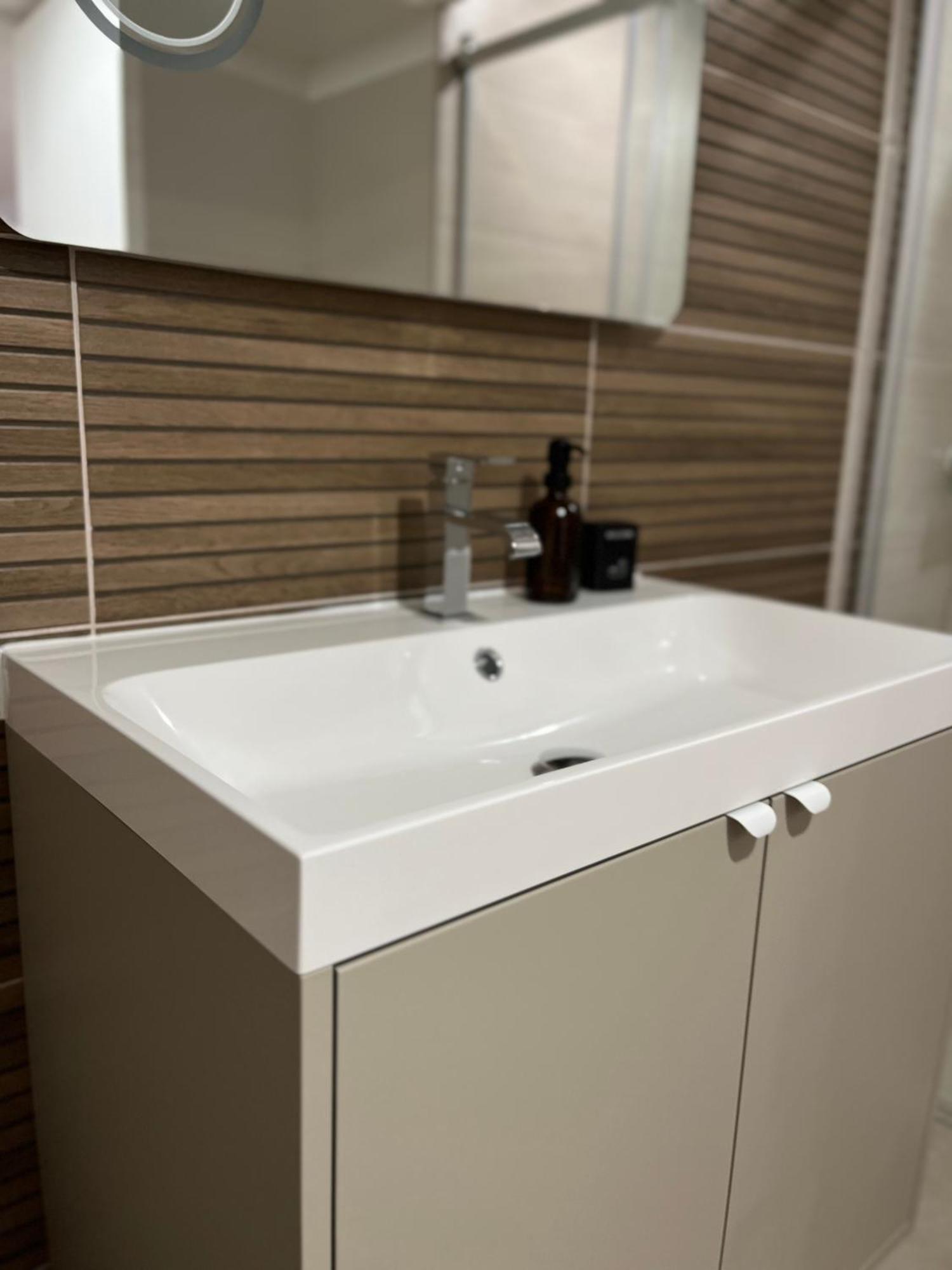 Duplex Raffine, Elegant & Climatise - La Mezz Διαμέρισμα Νιμ Εξωτερικό φωτογραφία